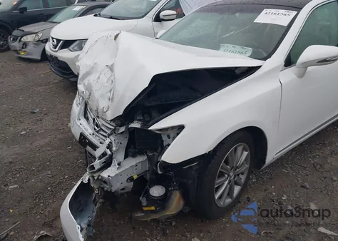 2010 Lexus Es 350 z USA, uszkodzony, nr VIN JTHBK1EG7A2405744